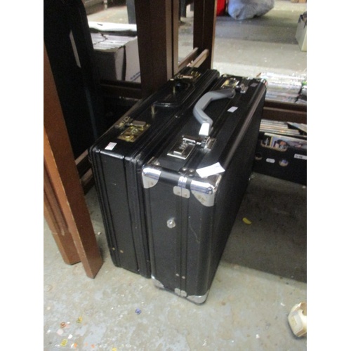 Lot 242       