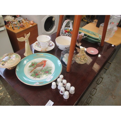 302 - MIXED CHINA AND THIMBLES