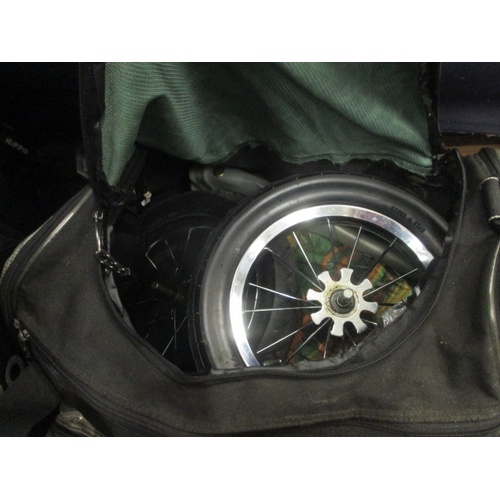 293A - SET OF GOLF CLUBS, BAGS, TROLLEY, SHOES ETC