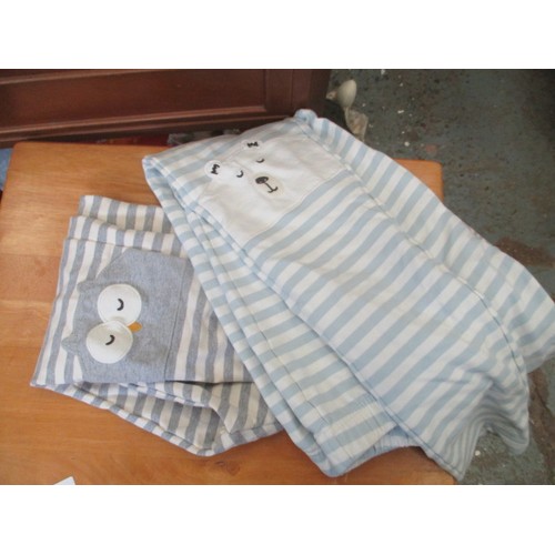 273 - QUANTITY OF CHILDRENS CLOTHES