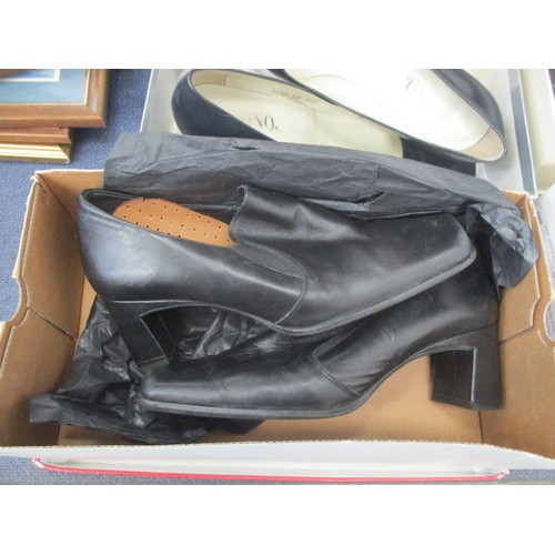 213 - 6 BOXES OF LADIES SHOES AND SANDLES ETC SIZES 4.5 AND 5 MAINLY LEATHER SOME UNUSED