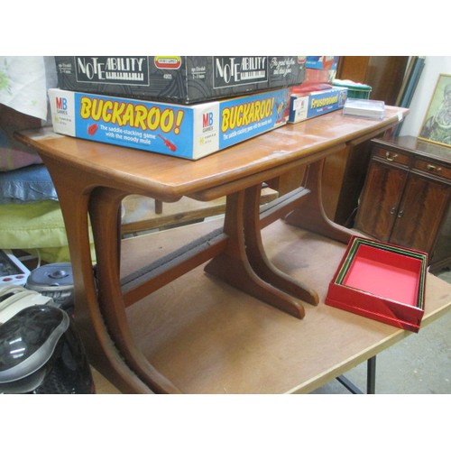 349 - SET OF THREE NESTING TABLES TEAK COFFEE TABLE WITH 2 SMALLER TABLES UNDER