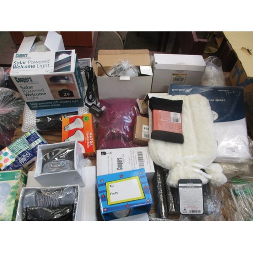 360 - SELECTION OF MIXED UNOPENED ITEMS IDEAL FOR GIFTS