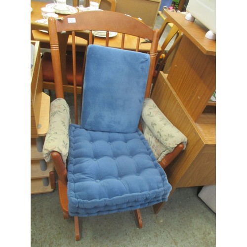 372 - ROCKING NURSING CHAIR