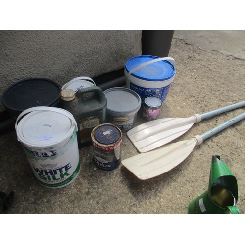 470 - MIXED LOT INCLUDING FENCE PAINT, EMULSION, GROUT AND MORE