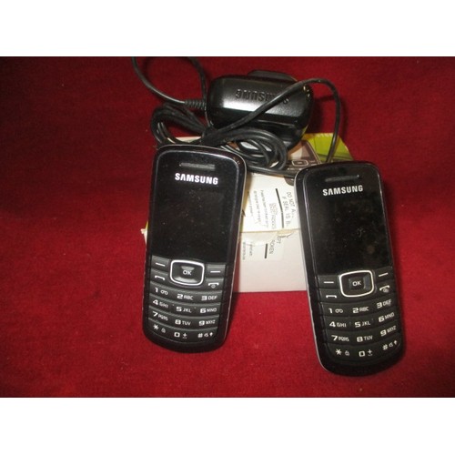 90 - 2 X SAMSUNG MOBILE PHONES