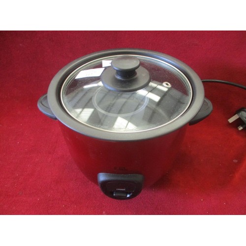 117 - RICE COOKER IN RED BY EGL