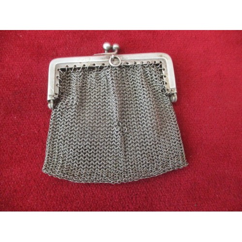 19 - SMALL CHAIN MAIL ALPACA  PURSE, 1900's