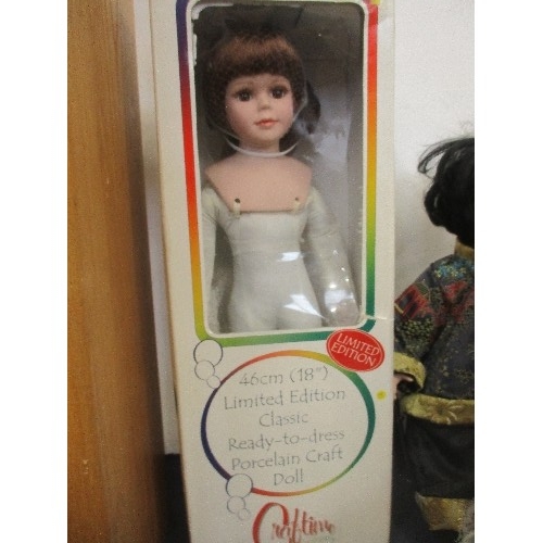 143 - 7 VINTAGE COLLECTABLE DOLLS, 2 BEING BOXED