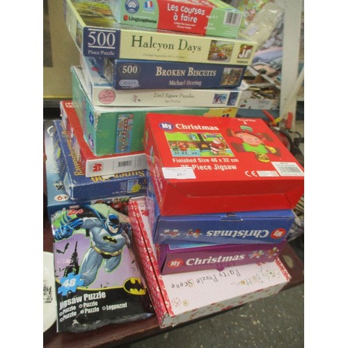 267 - QUANTITY OF JIGSAW PUZZLES