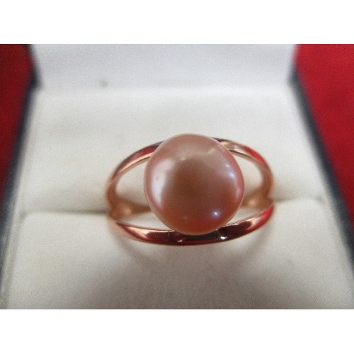 44 - 925 SILVER GILT & PEARL RING, SIZE Q