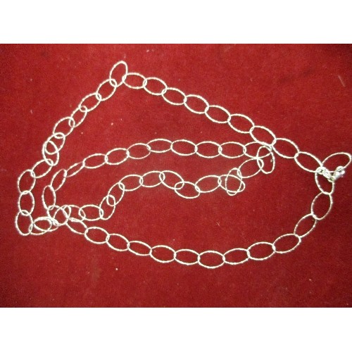 43 - FINE QUALITY LARGE OVAL LINK CHAIN NECKLACE, MARKED 925 , 86CM LONG, 6.9 GRAMS