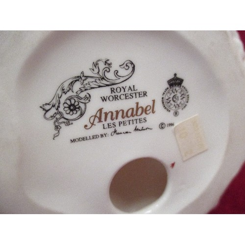 58 - ROYAL WORCESTER LES PETITES ANNABEL 18CM