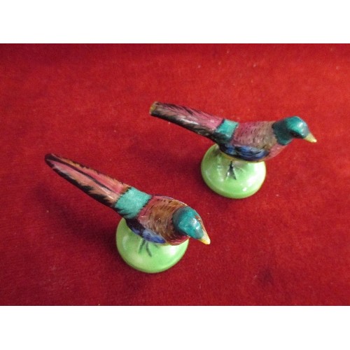 6 - PAIR OF CROWN STAFFORDHIRE MINIATURE PHEASANTS - ONE HAS MISSING TAIL END