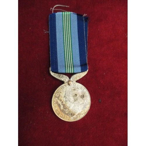 57 - WW2 NEW ZEALAND WAR SERVICE MEDAL