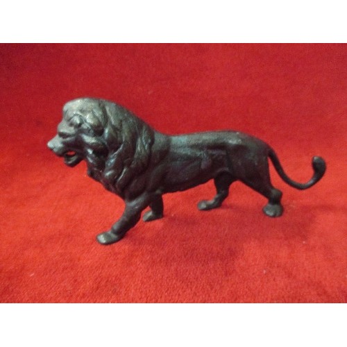 17 - VINTAGE PATINATED BRASS OR BRONZE LION FIGURE- 12CM HEAD TO TAIL