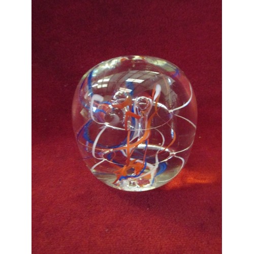 76 - LARGE PAPERWEIGHT WITH BLUE AND RED SWIRL DESIGN - 8CM DIA