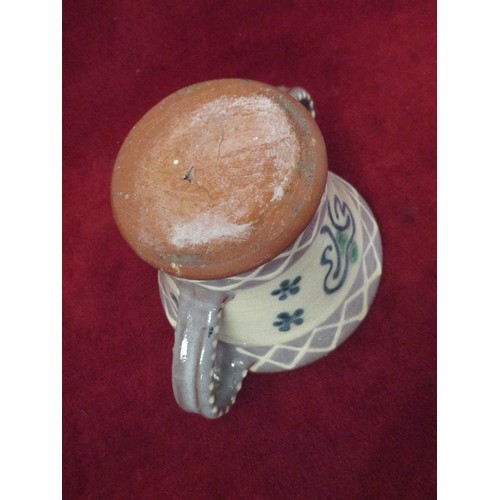 4 - STUDIO POTTERY TYG HAND DECORATED WITH SLIP - MD MONOGRAM TO BASE . 10CM H X 12CM DIA