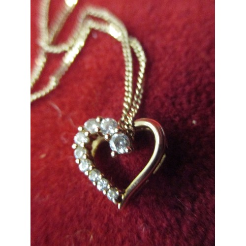 21 - LOVELY SELECTION OF JEWELLERY- GOLD PLATED RING, SILVER 925 CHAIN WITH 925 AND CZ HEART PENDANT, SIL... 