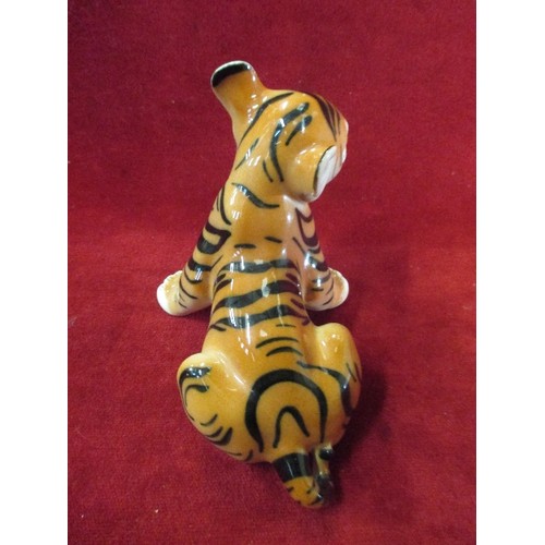 30 - 1960'S/70'S USSR TIGER CERAMIC FIGURE 11CM