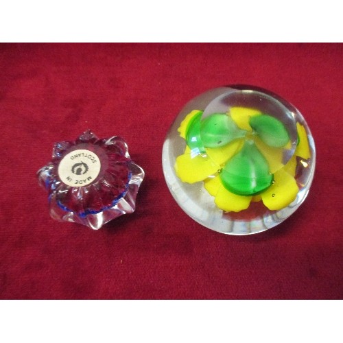 1 - 2 GLASS PAPERWEIGHTS, ONE MADE IN SCOTLAND