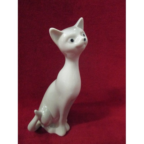 2 - JOHN JENKINS JAPANESE PORCELAIN GREY CAT FIGURE - 18CM