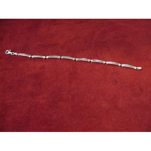 20 - 925 SILVER DOUBLE BAR BRACELET - 6.4 GRAMS - WITH A BOX