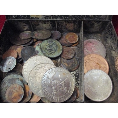 38 - VINTAGE  TIN OF ANTIQUE AND REPLICA COINS INCL GEORGE IV REPLICA CROWNS AND WELLINGTON WATERLOO MEDA... 