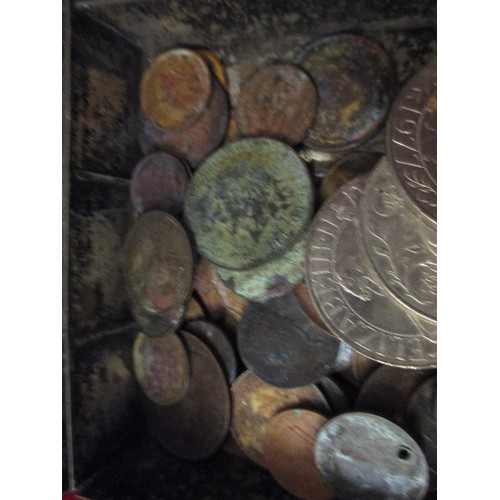 38 - VINTAGE  TIN OF ANTIQUE AND REPLICA COINS INCL GEORGE IV REPLICA CROWNS AND WELLINGTON WATERLOO MEDA... 