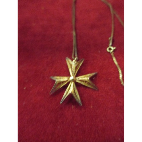 39 - .835 SILVER GILT FILIGREE MALTESE CROSS ON CHAIN - HALLMARK TO CLASP