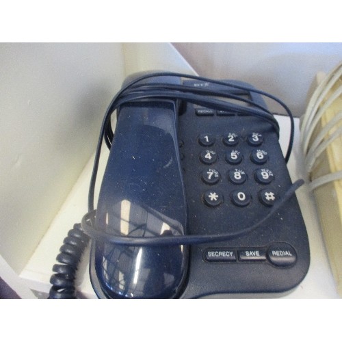 96 - 4 TELEPHONES INCLUDING RETRO