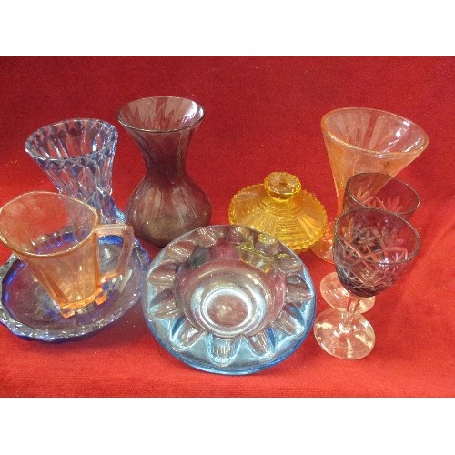 149 - BOX OF MIXED GLASSWARE