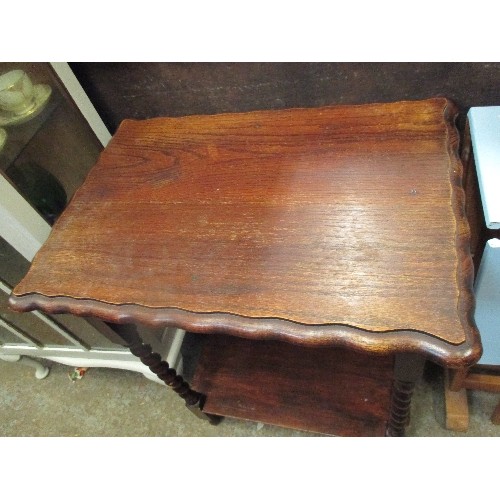 295 - VINTAGE OAK SIDE TABLE WITH BARLEY TWIST LEGS