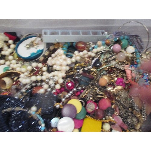 258 - LARGE BOX OF COSTUME JEWELLERY