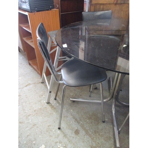 407 - GLASS AND CHROME CIRCULAR DINING TABLE WITH 4 MATCHING CHAIRS - DIA 108CM