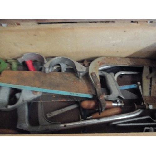 181 - WOODEN AMMO BOX & CONTENTS OF TOOLS