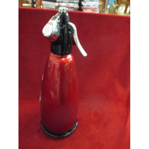 193 - RETRO RED SODA SYPHON