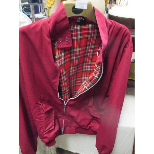 222 - 2 HARRINGTON JACKETS WITH TARTAN INTERIORS, 2 BUTTON COLLAR. BLACK SIZE LARGE, MAROON MEDIUM