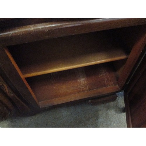 354 - 1940'S / 50'S OAK VENEERED SIDEBOARD WITH CUTLERY DRAWER