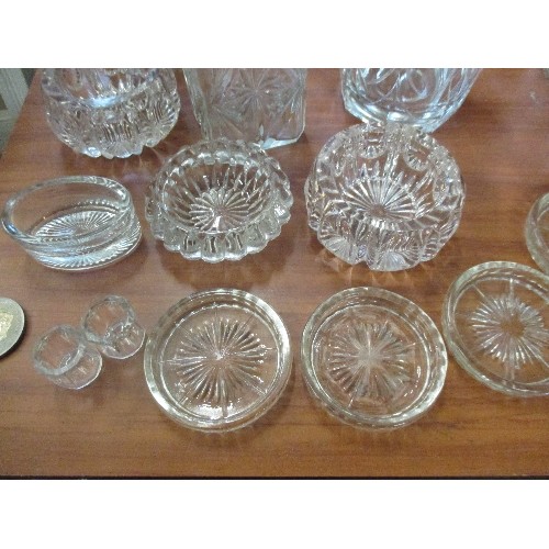 369 - SELECTION OF VINTAGE PRESSED GLASS INC VASES, OPEN SALTS , PICKLE JAR ETC