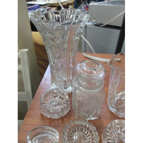 369 - SELECTION OF VINTAGE PRESSED GLASS INC VASES, OPEN SALTS , PICKLE JAR ETC