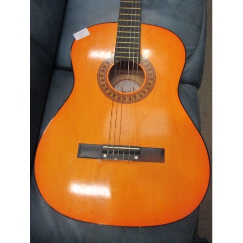 445 - FULL SIZE CLASSIC GUITAR BY HERALD HLD006