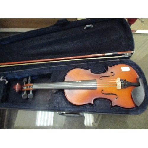 449 - VIOLIN IN CASE BY AILEEN SIZE 4/4 WITH CASE AND BOW