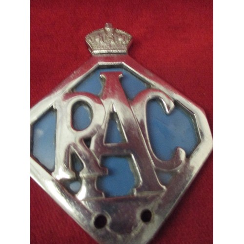 37 - VINTAGE RAC CAR BADGE