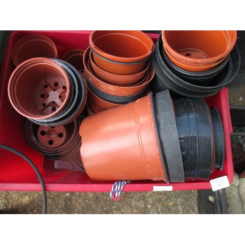 503 - 3 TUBS OF PLASTIC PLANT POTS, GARDEN TOOLS ETC