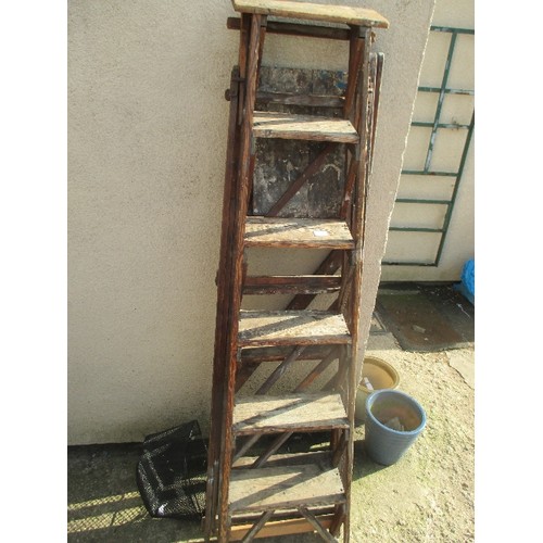 513 - 2 X VINTAGE WOODEN STEP LADDERS