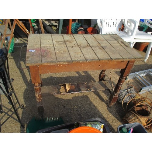 521 - VINTAGE GREENHOUSE POTTING TABLE