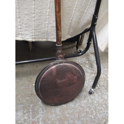 127 - LARGE EARLY VICTORIAN COPPER WARMING PAN WITH BEECH HANDLE