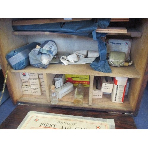 118 - SANOID 1940S FIRST AID CASE INCLUDING ORIGINAL CONTENTS