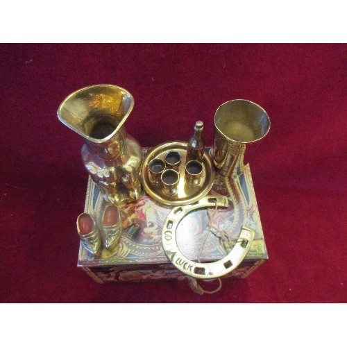 8 - VINTAGE METALWARE INCLUDING A MINIATURE BRASS WINE BOTTLE & GLASSES ON A TRAY, GOOD LUCK HORSESHOE, ... 